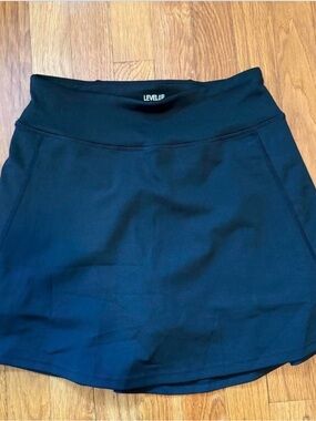 LEVEL UP Black Active Mini Skirt